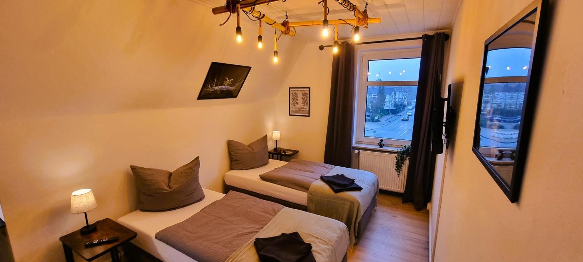 Nigella Apartment Direkt Am Hauptbahnhof Celle Fur 6 Personen Mit Kostenfreiem Parkplatz Voll Ausgestatteter Kuche Elite Standard المظهر الخارجي الصورة